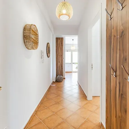 Sunny Balcony Walk To By Pikhost Golem (Tirana)