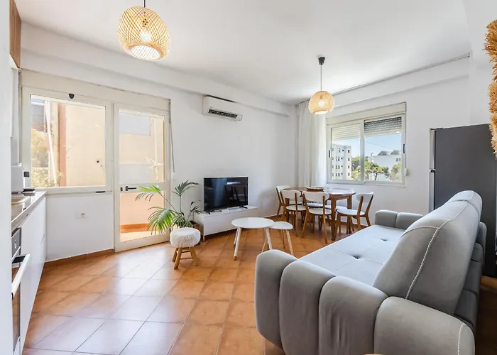 Sunny Balcony Walk To By Pikhost *